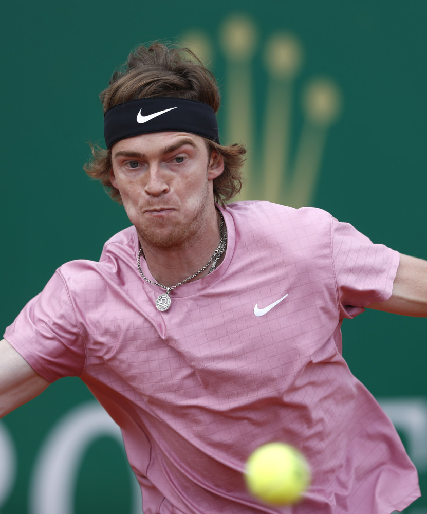 搓射越过门 搓射越过门